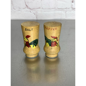Vintage Mini Wood Salt & Pepper Shakers w/Painted Roosters Design 2 1/4”h