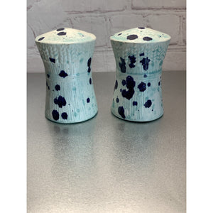 Vintage Ceramic SHEAVES OF WHEAT Salt & Pepper Shakers Blue Spot Pattern