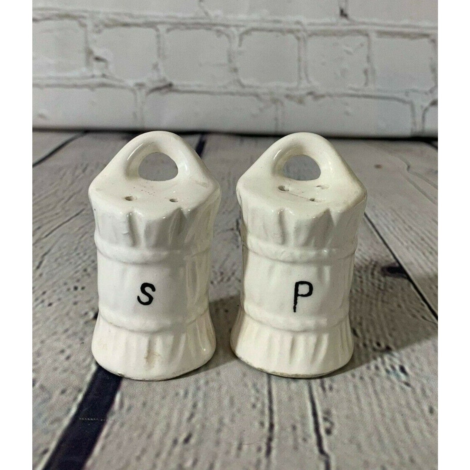 Vintage Ceramic Bale of Hay Salt & Pepper Shakers-Occupied Japan 1945-1952