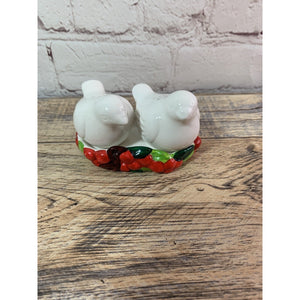 Vintage White Doves In Holly Berry Tray Salt & Pepper Shakers, Russ Berrie Co