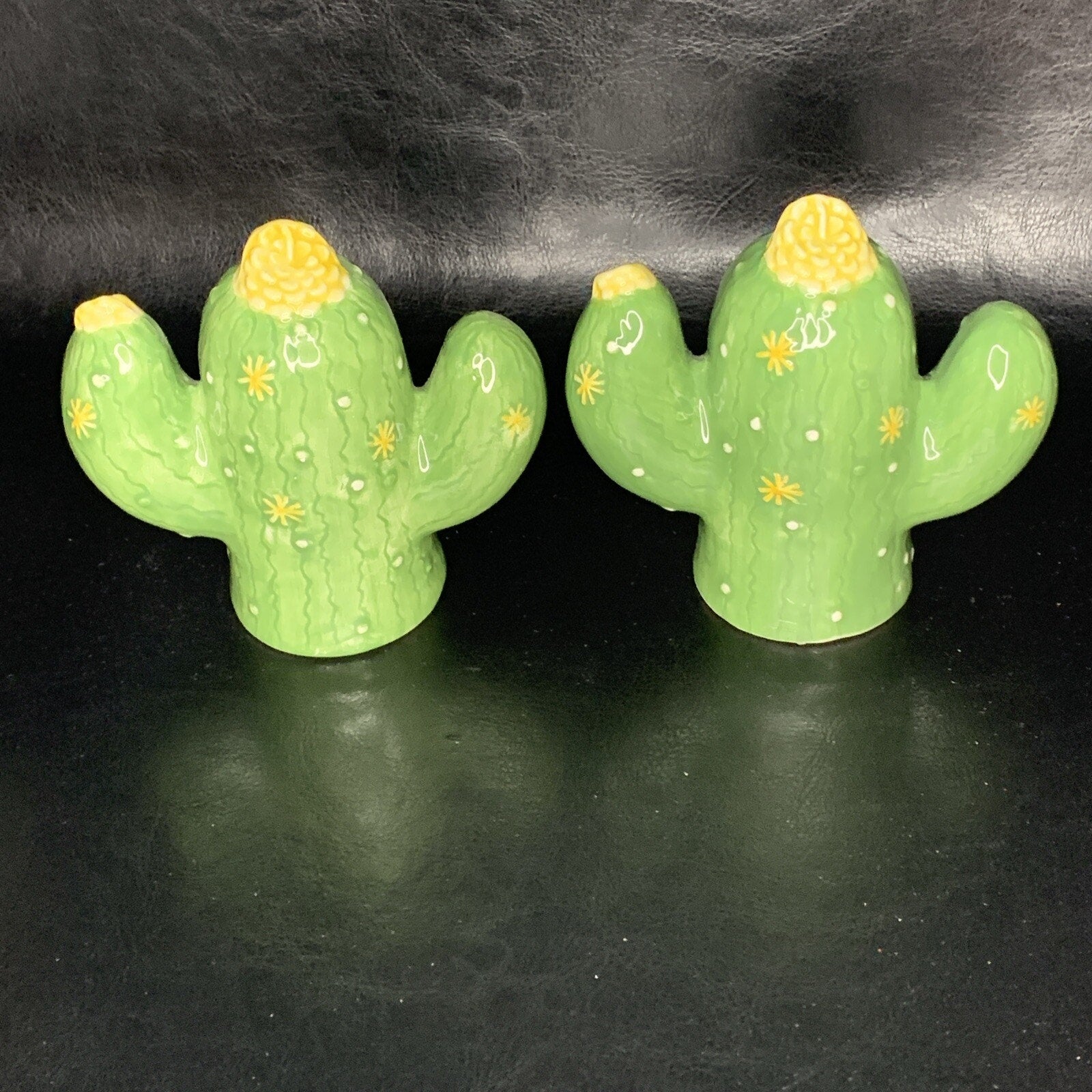 Vintage Cardinal Inc Cactus Salt & Pepper Shakers Handpainted