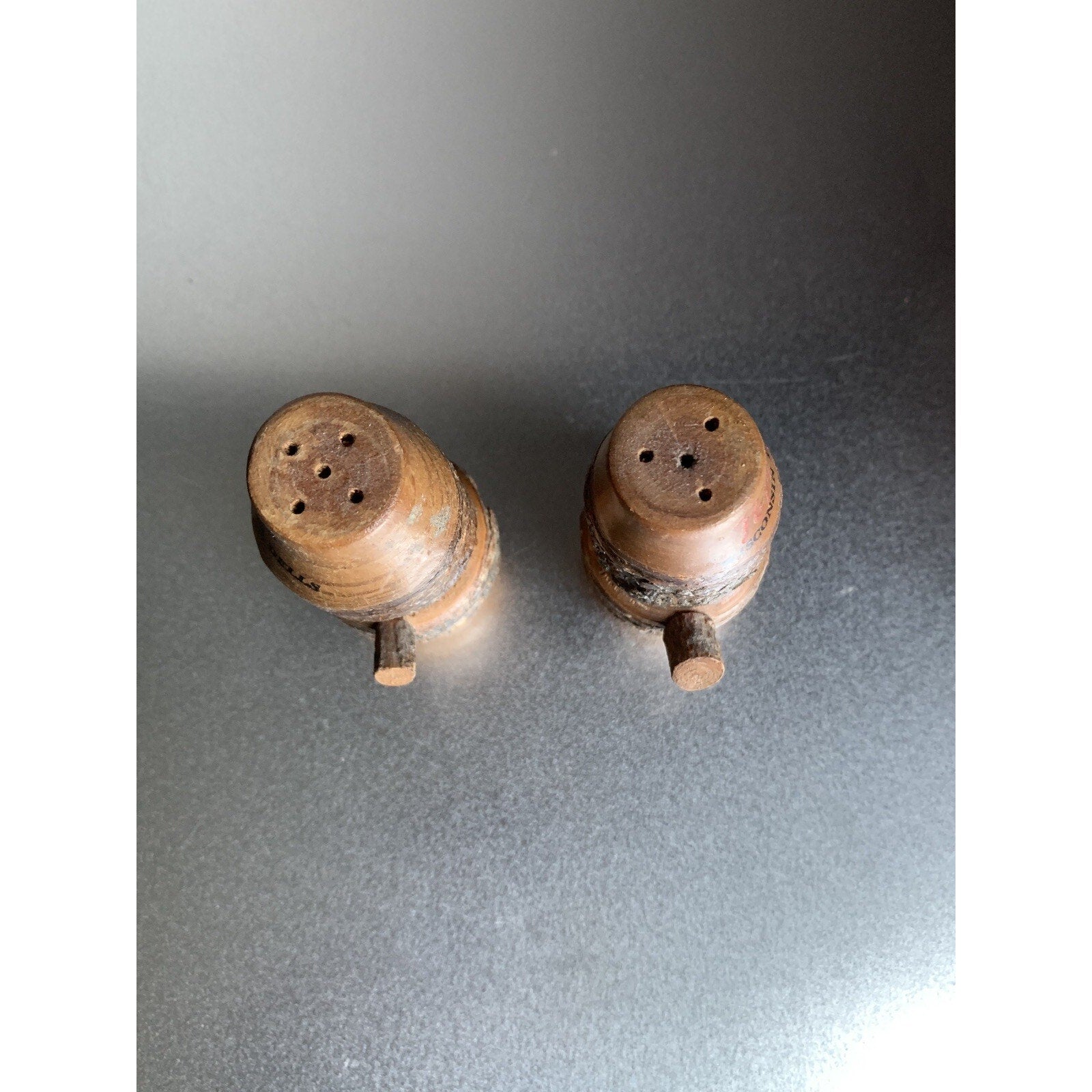 Vintage Wood Lantern Salt & Pepper Shakers Souvenir Wisconsin Dells