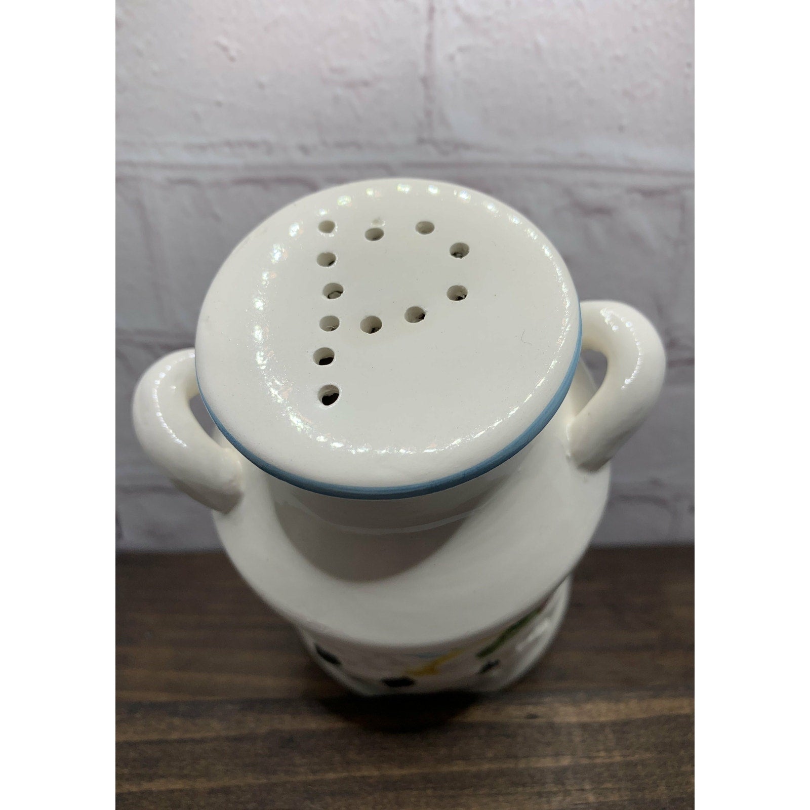 1982 Large Vintage Ceramic Cow Milk Jug Salt & Pepper Shakers Gailstyn Suttton