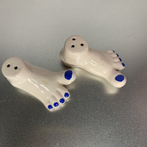 Vintage Walked My Feet Off Salt & Pepper Shakers Japan