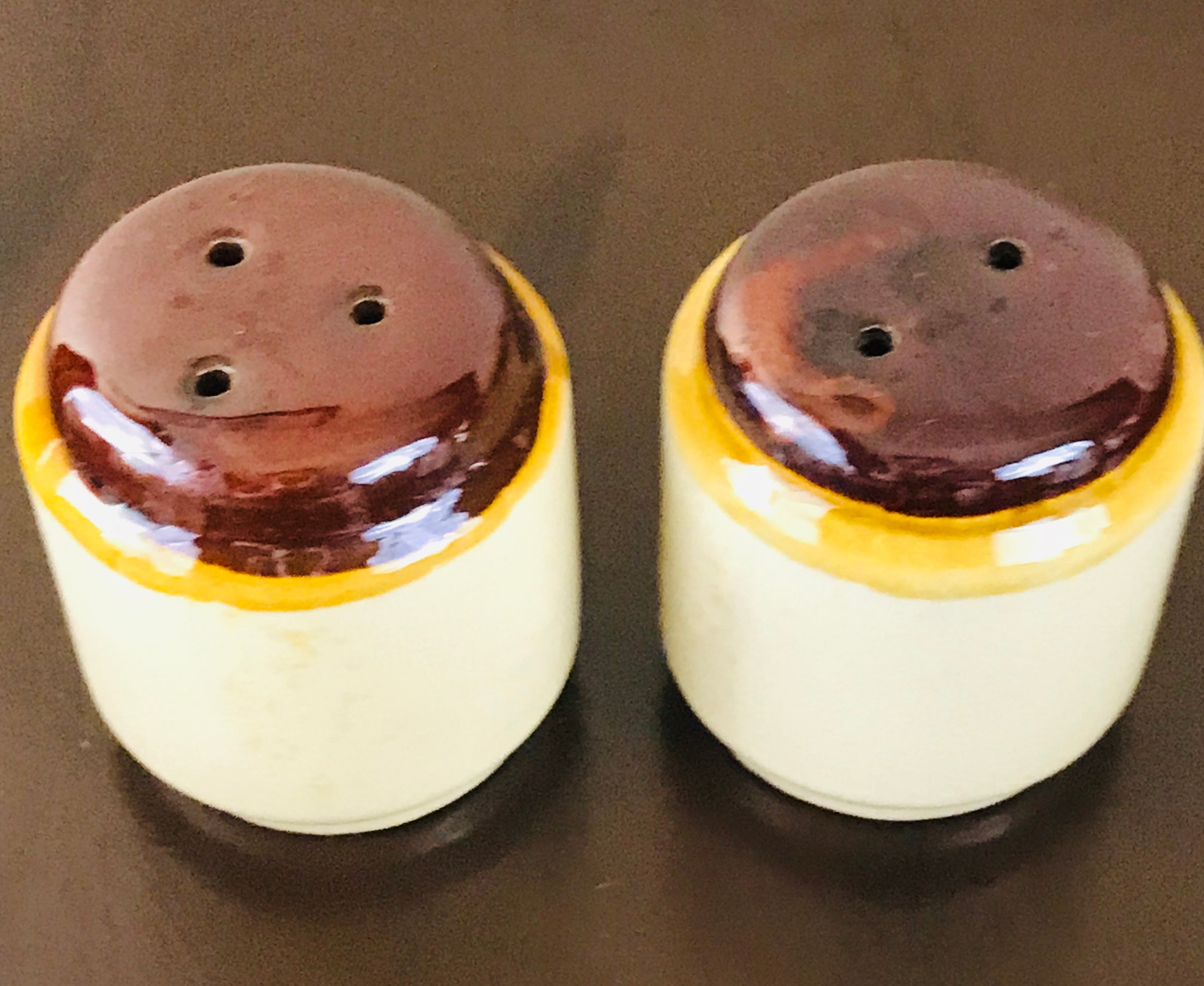 Vintage Ceramic Pottery “Kansas City” Novelty Salt & Pepper Shakers Glazed Finish - 1960’s